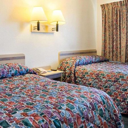 Rodeway Inn Κολόμπο Εξωτερικό φωτογραφία